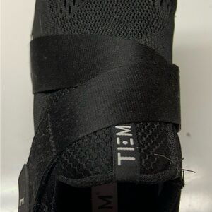 TIEM Women's Black Athletic Shoes